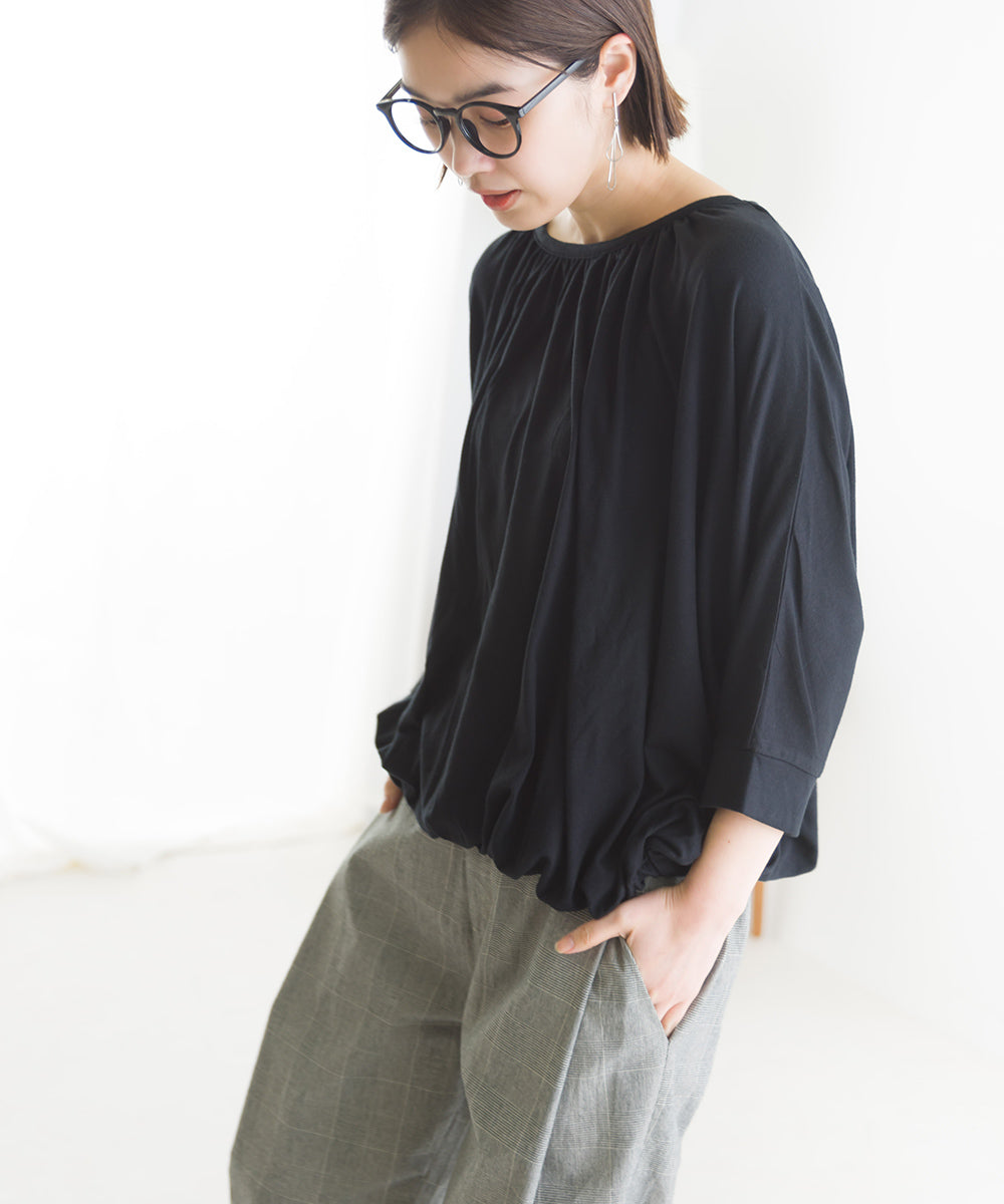 【OMNES】TRPU ネックギャザー6分袖トップス【1521-5128】