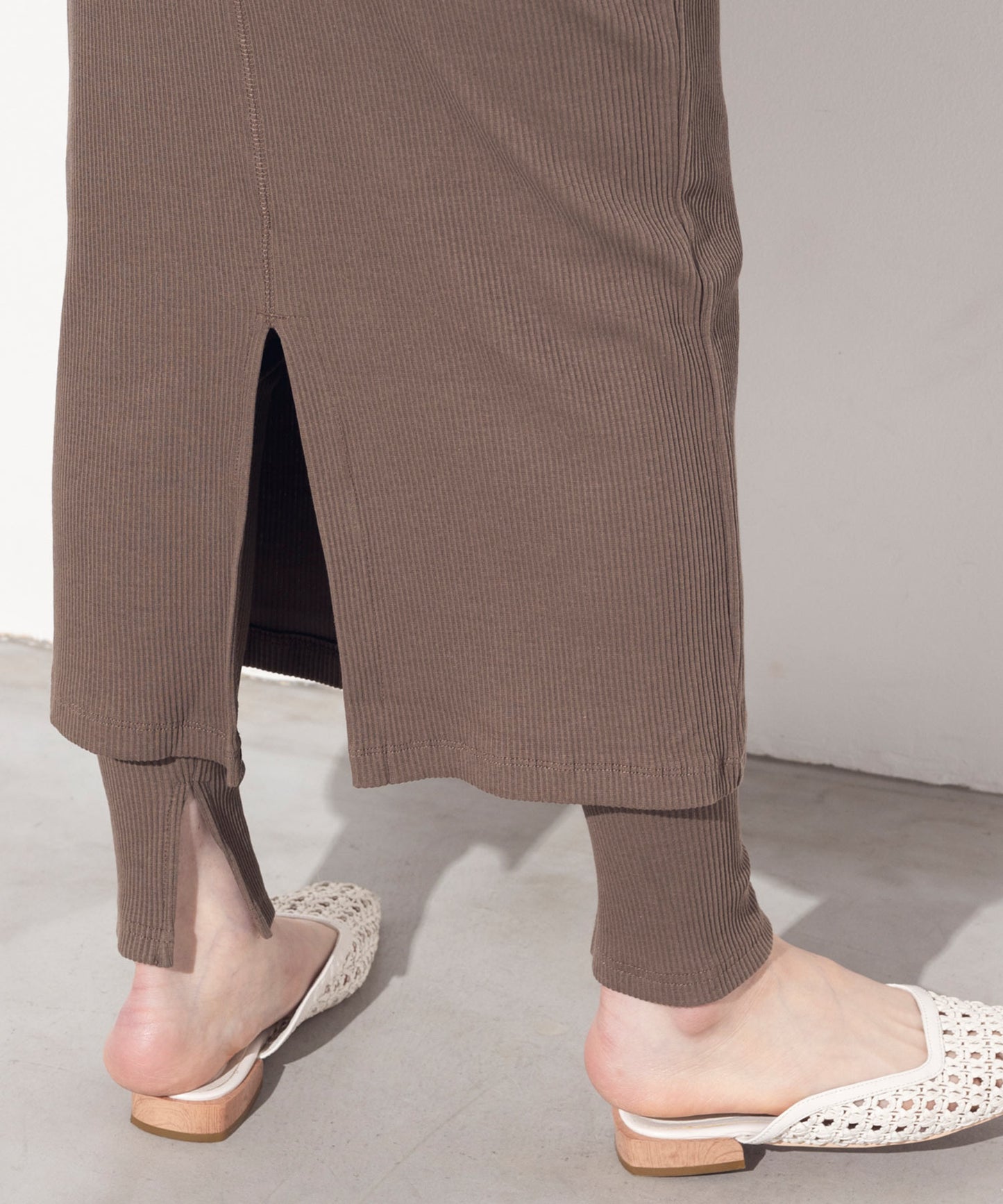 【OMNES】スリット入リブタイトスカート リブレギンスセット【1521-5200】