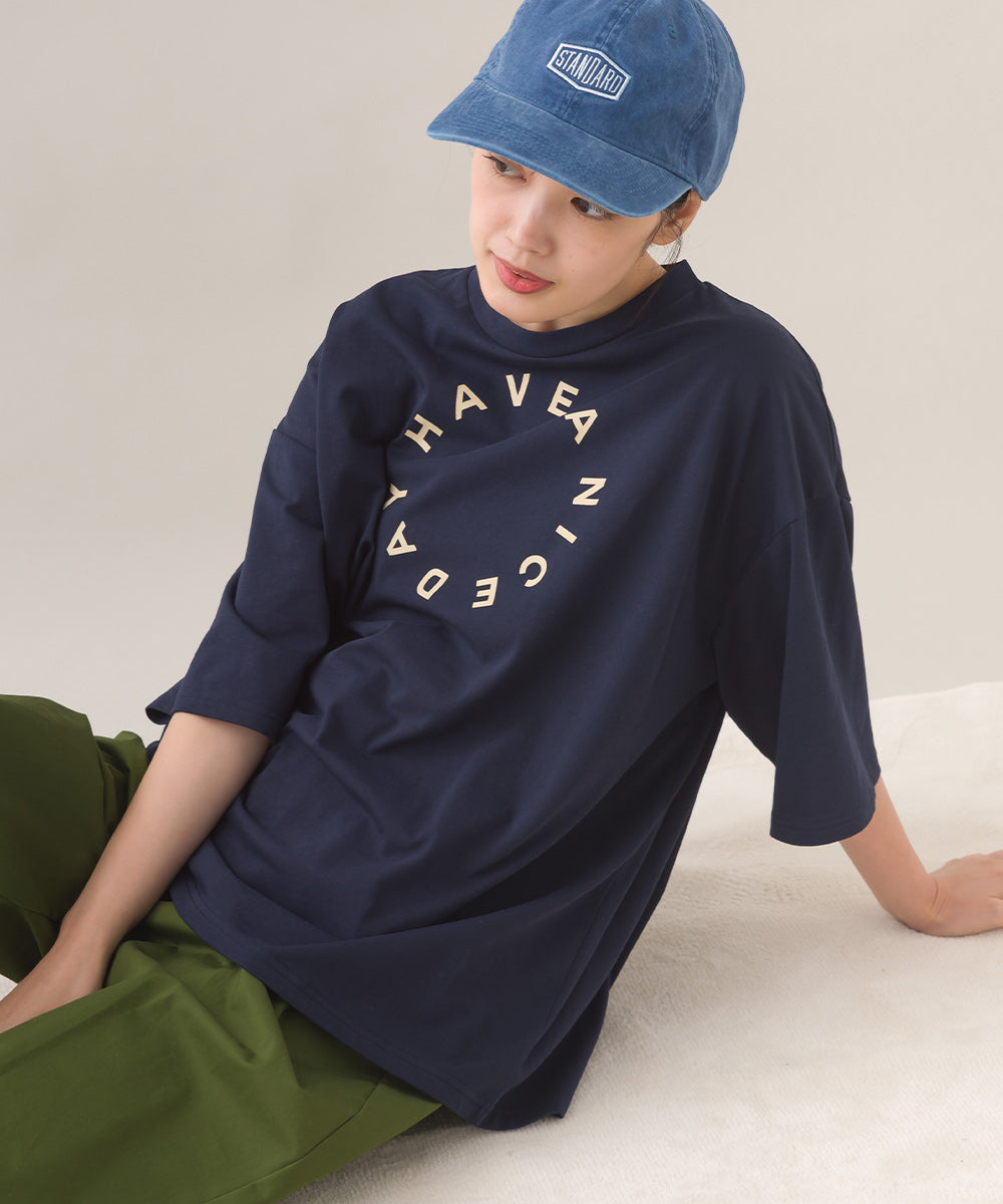 【OMNES】きれいめロゴプリントTシャツ HAVE A NICEDAY 半袖Tシャツ【253W427OMN016】