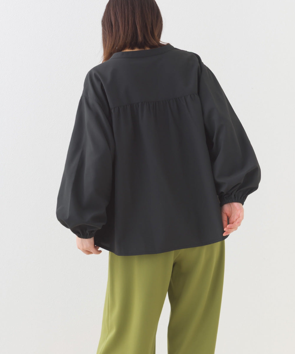 【OMNES】テックコットンスキッパーデザイン9分袖フリルシャツブラウス【253W427OMN072】