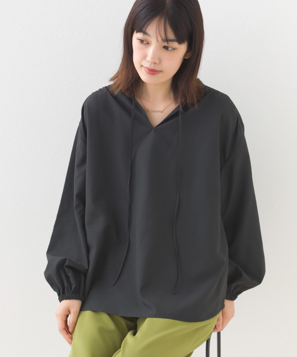 【OMNES】テックコットンスキッパーデザイン9分袖フリルシャツブラウス【253W427OMN072】