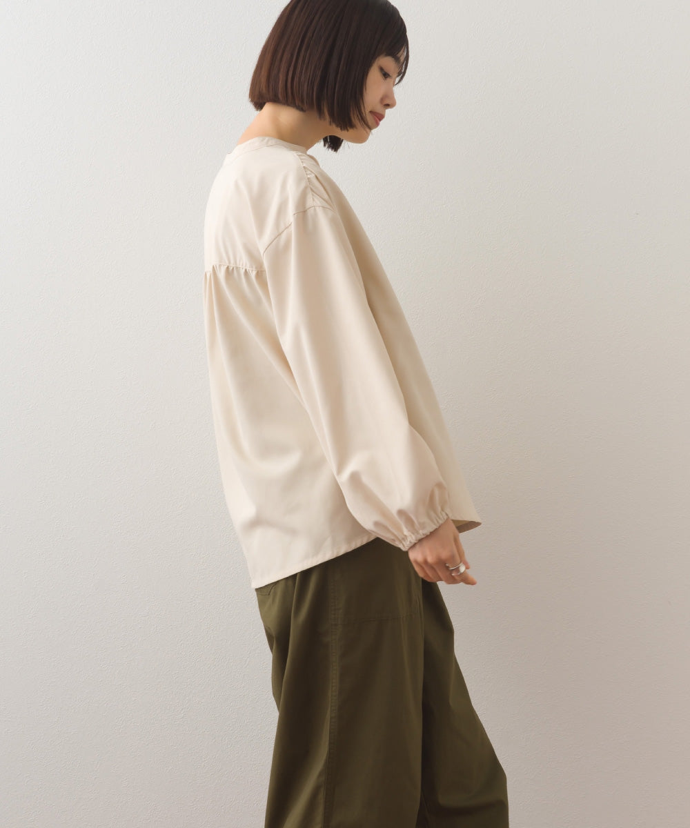 【OMNES】テックコットンスキッパーデザイン9分袖フリルシャツブラウス【253W427OMN072】