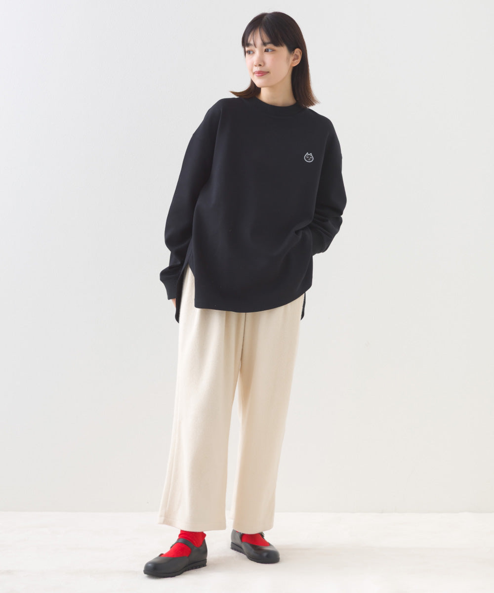 【228】ダンボールニット ラウンドヘム長袖Tシャツ ねこちゃんワッペン【253W427228004】