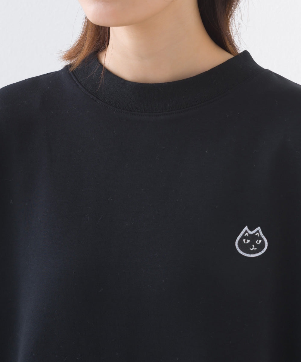 【228】ダンボールニット ラウンドヘム長袖Tシャツ ねこちゃんワッペン【253W427228004】