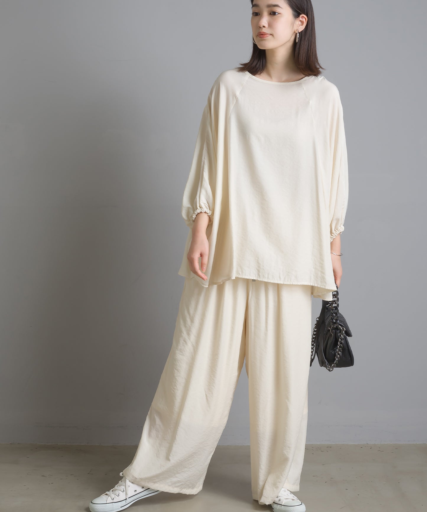 【OMNES Another Edition】気流染めシルクタッチ 袖ギャザー七分袖ポンチョブラウス【7121-4070】