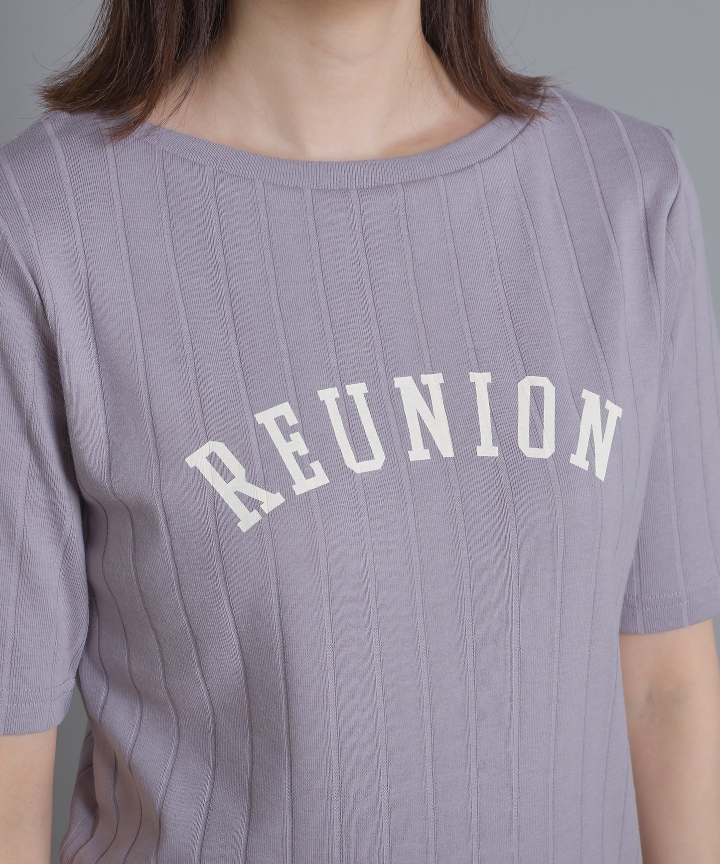 【OMNES Another Edition】汗染み防止リブロゴプリント半袖Tシャツ REUNION【7121-5197】