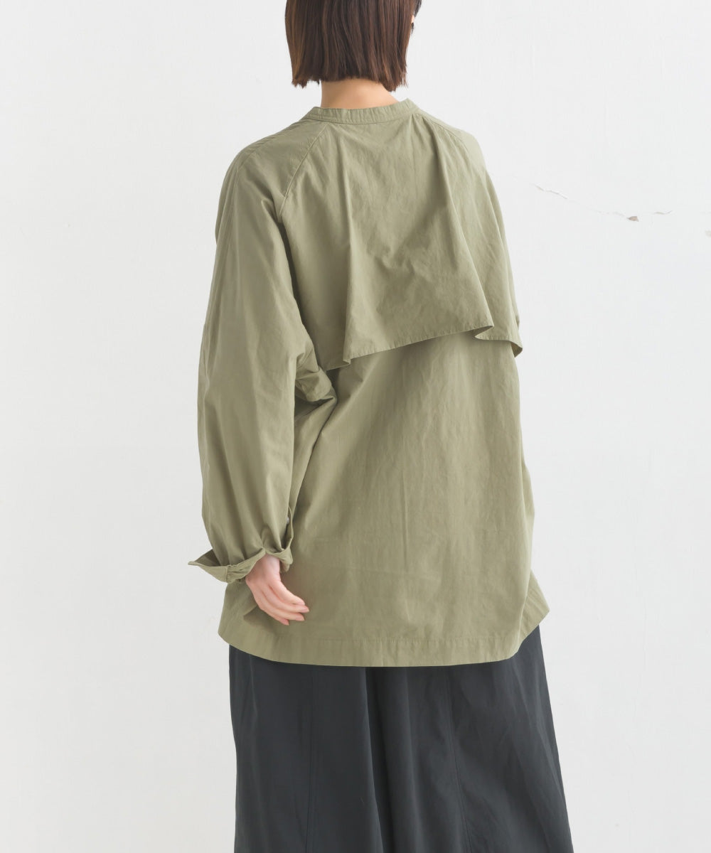 【OMNES】製品洗いスラブコットン 後ろケープ長袖シャツ【7123-4172】
