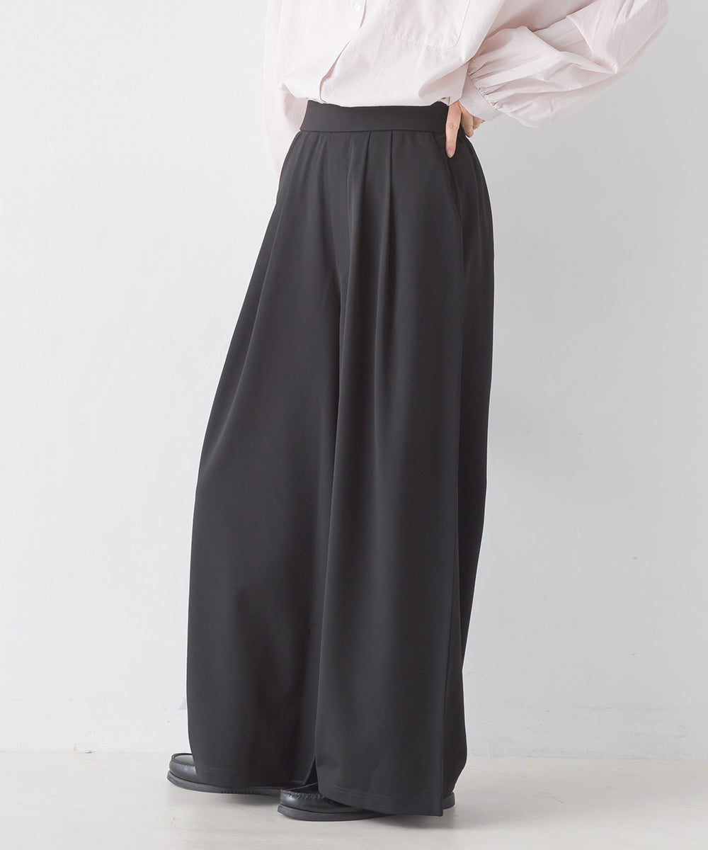 【OMNES】綾織ストレッチ タックワイドパンツ【7124-2154】