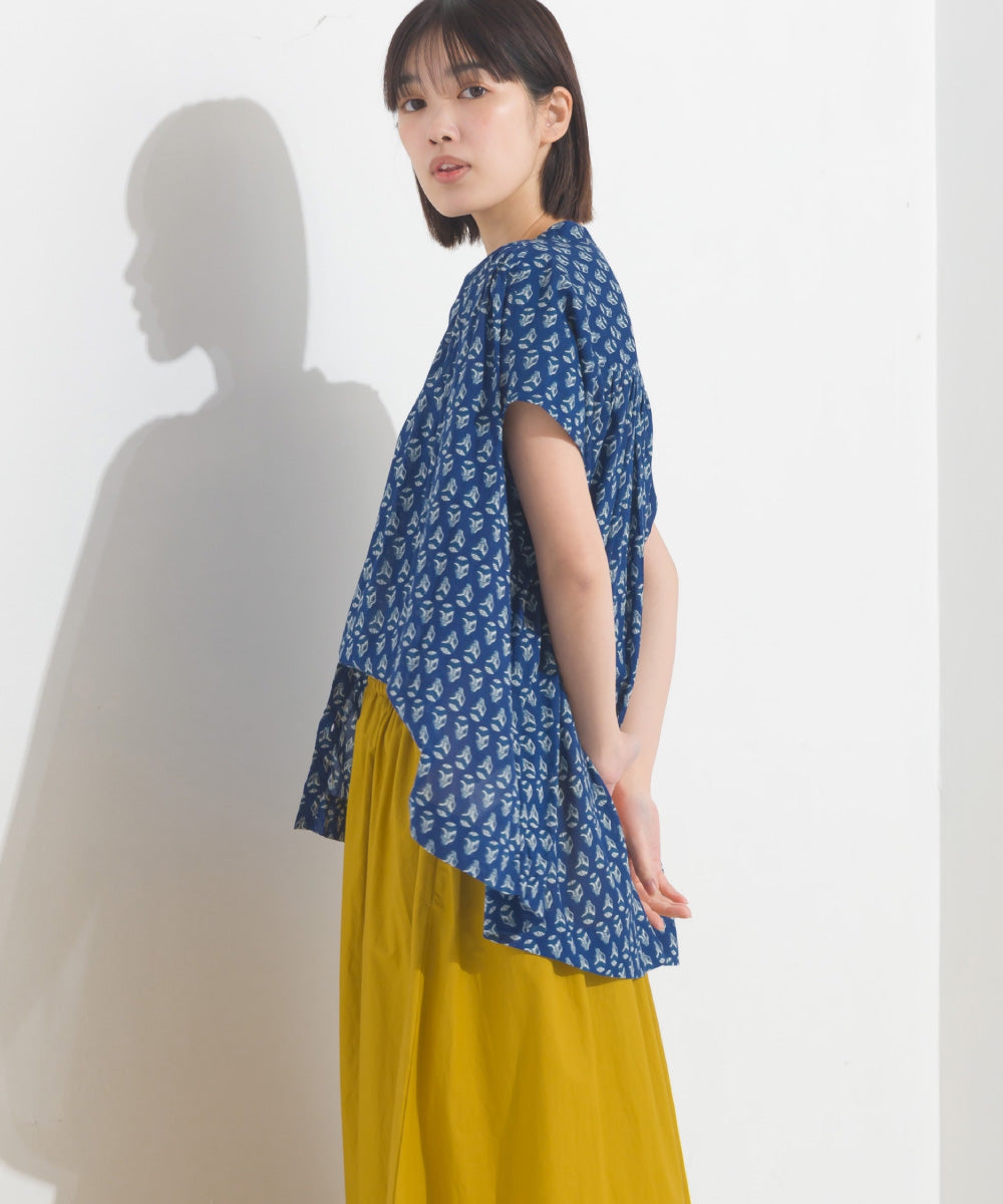 【OMNES】コットンボイル総柄フレンチスリーブギャザーシャツ【1524-4184】