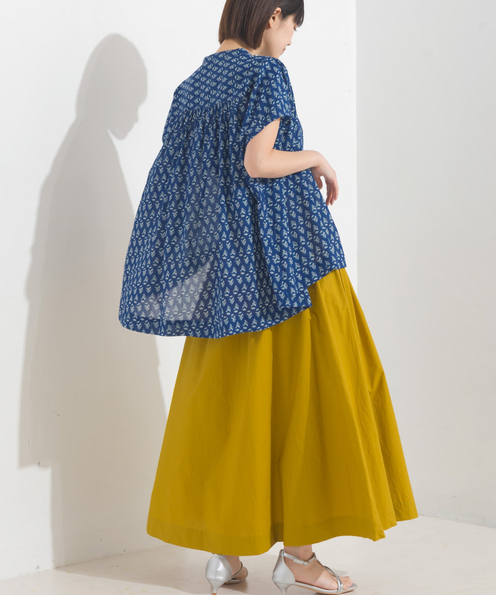 【OMNES】コットンボイル総柄フレンチスリーブギャザーシャツ【1524-4184】