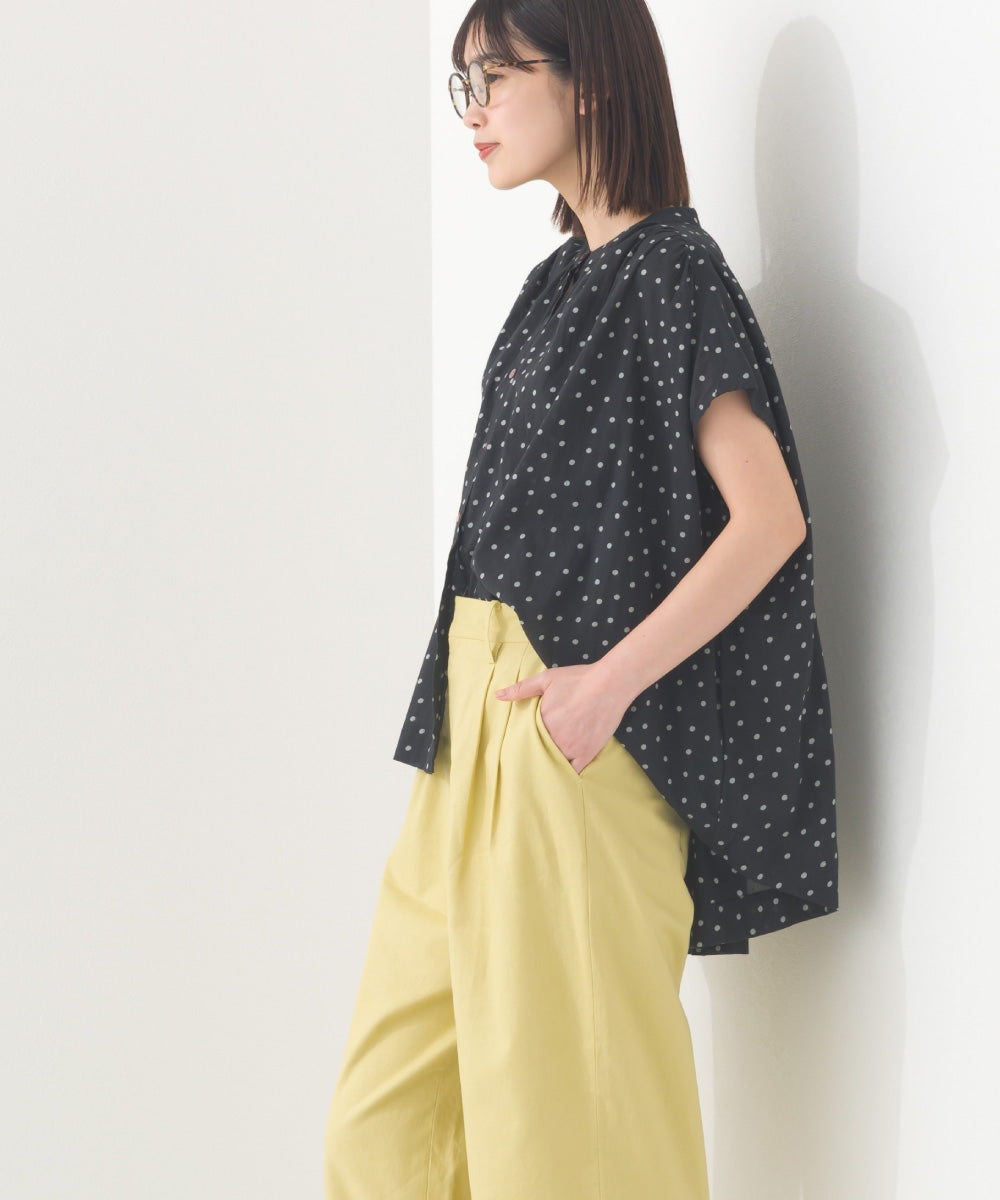 【OMNES】コットンボイル総柄フレンチスリーブギャザーシャツ【1524-4184】