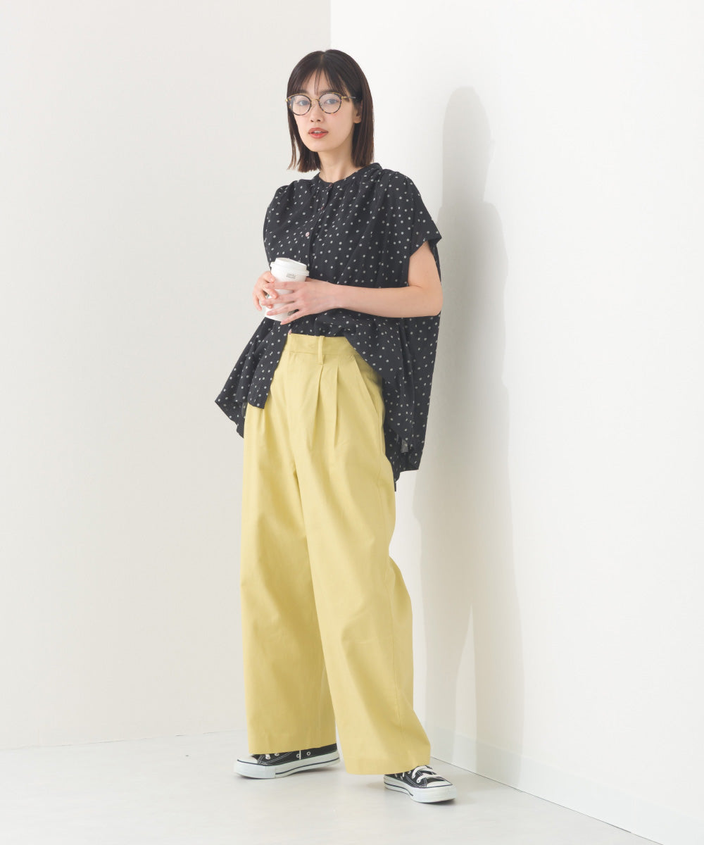 【OMNES】コットンボイル総柄フレンチスリーブギャザーシャツ【1524-4184】