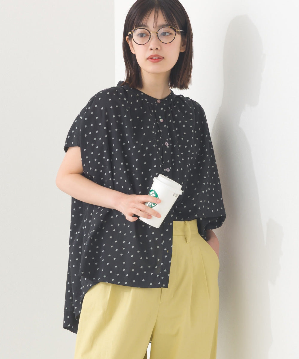 【OMNES】コットンボイル総柄フレンチスリーブギャザーシャツ【1524-4184】