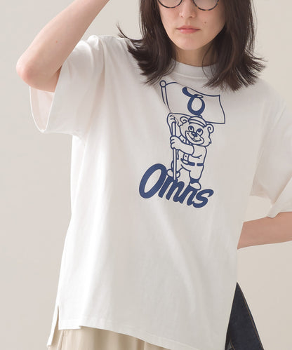 【OMNES】コットンロゴプリントオーバーサイズTシャツ ベアFLAG  半袖Tシャツ【253W427OMN014】