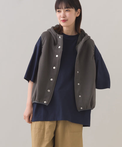 【OMNES】裏起毛ボンディングボタンショート丈フードベスト【253W427OMN030】