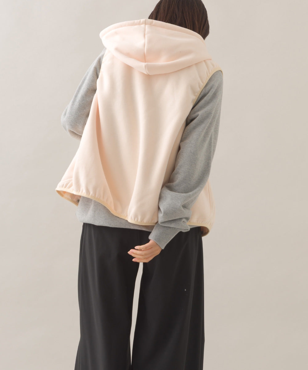 【OMNES】裏起毛ボンディングボタンショート丈フードベスト【253W427OMN030】