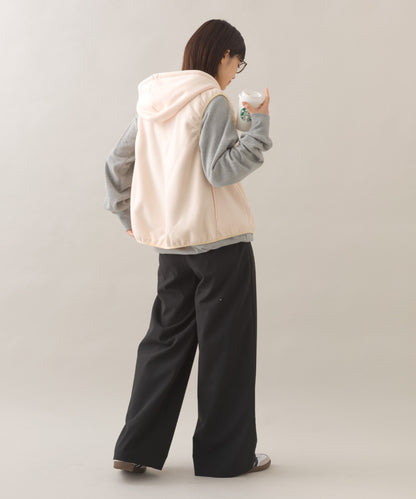 【OMNES】裏起毛ボンディングボタンショート丈フードベスト【253W427OMN030】