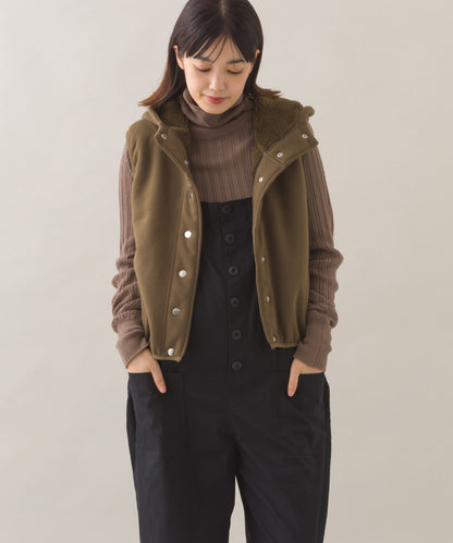 【OMNES】裏起毛ボンディングボタンショート丈フードベスト【253W427OMN030】