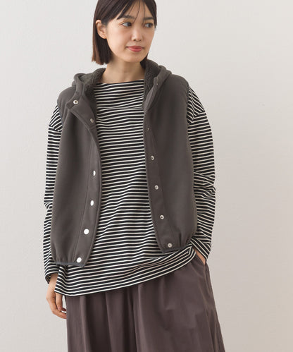 【OMNES】裏起毛ボンディングボタンショート丈フードベスト【253W427OMN030】