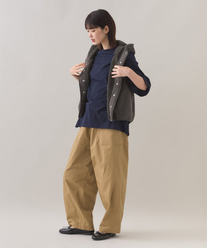 【OMNES】裏起毛ボンディングボタンショート丈フードベスト【253W427OMN030】