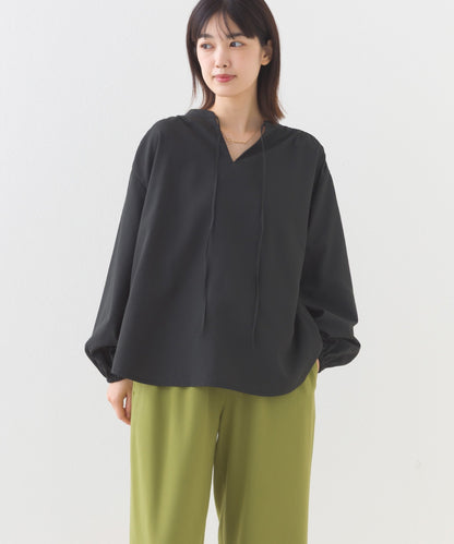 【OMNES】テックコットンスキッパーデザイン9分袖フリルシャツブラウス【253W427OMN072】