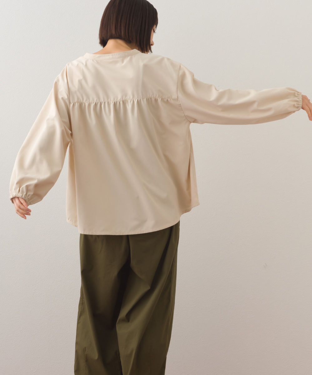 【OMNES】テックコットンスキッパーデザイン9分袖フリルシャツブラウス【253W427OMN072】
