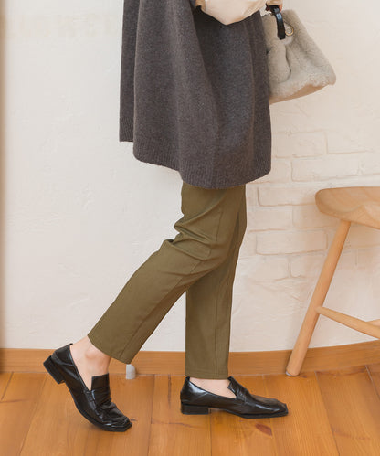 【OMNES】美脚ストレッチ テーパードシルエットタックパンツ 裏起毛【253W432OMN089】