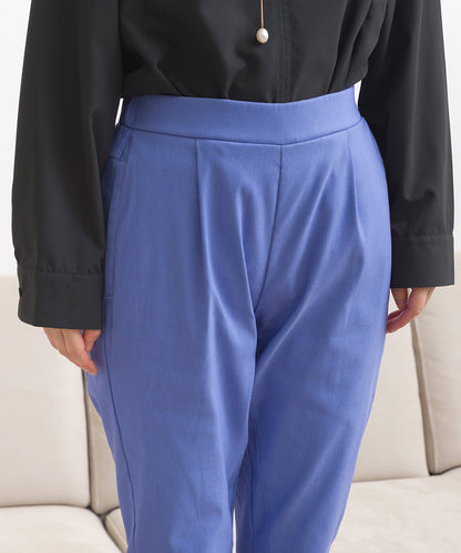 【OMNES】美脚ストレッチ テーパードシルエットタックパンツ 裏起毛【253W432OMN089】