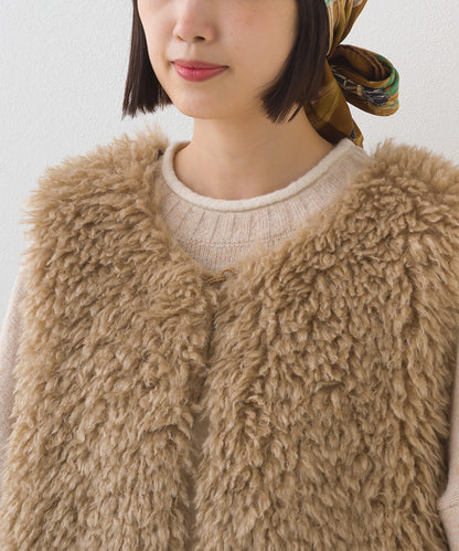 【OMNES】ノーカラープードルファーロングジレベスト【253W436OMN091】