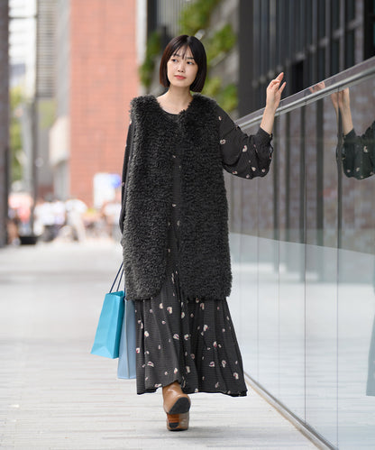 【OMNES】ノーカラープードルファーロングジレベスト【253W436OMN091】