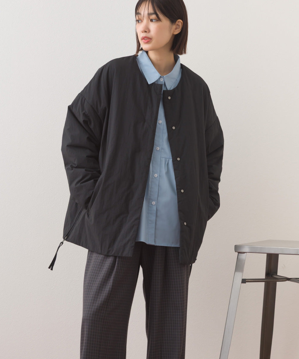 【OMNES】中綿ダウンステッチレスサイドZIPハーフコート【254W427OMN082】