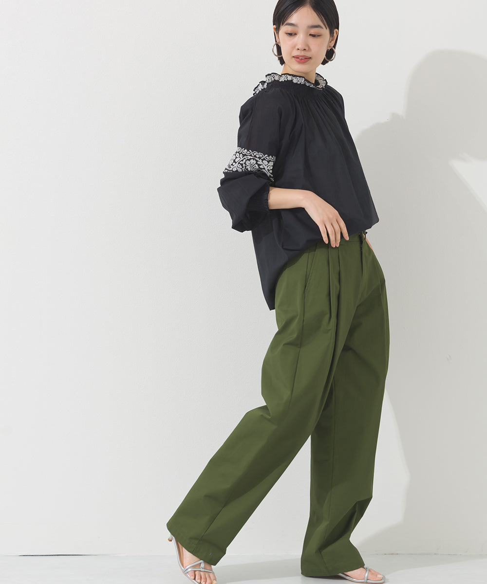 【OMNES】ボイル刺繍シャーリングハイネック長袖ブラウス【261W435OMN005】
