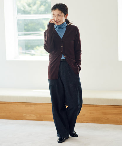 【OMNES】ハイゲージリブVネック胸ポケ袖スリットニットカーディガン【253W427OMN064】