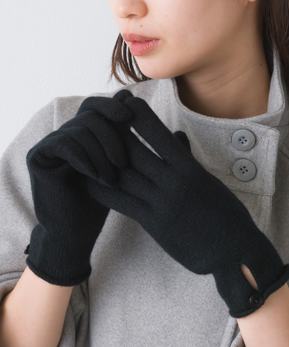 【Johnstons】ジョンストンズ カシミヤ ボタン付き ニットグローブ Cashmere Button Loop Gloves【HAY02241】【HAY2241】【並行輸入品】【9902-18005】