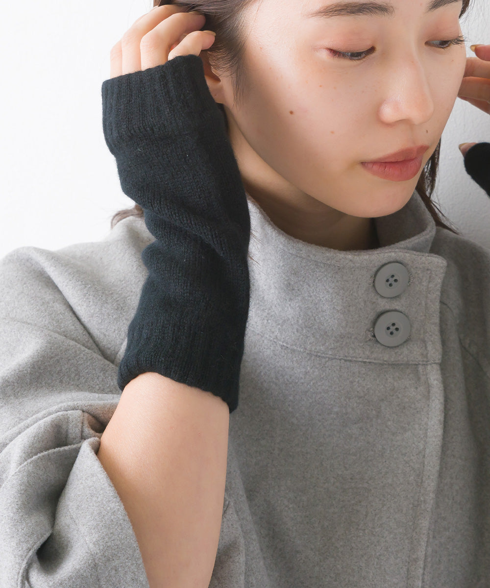 【Johnstons】ジョンストンズ カシミア リストウォーマー フィンガーレスグローブ Cashmere Classic Wristwarmers【HAD03215】【HAD3215】【並行輸入品】【9902-18007】