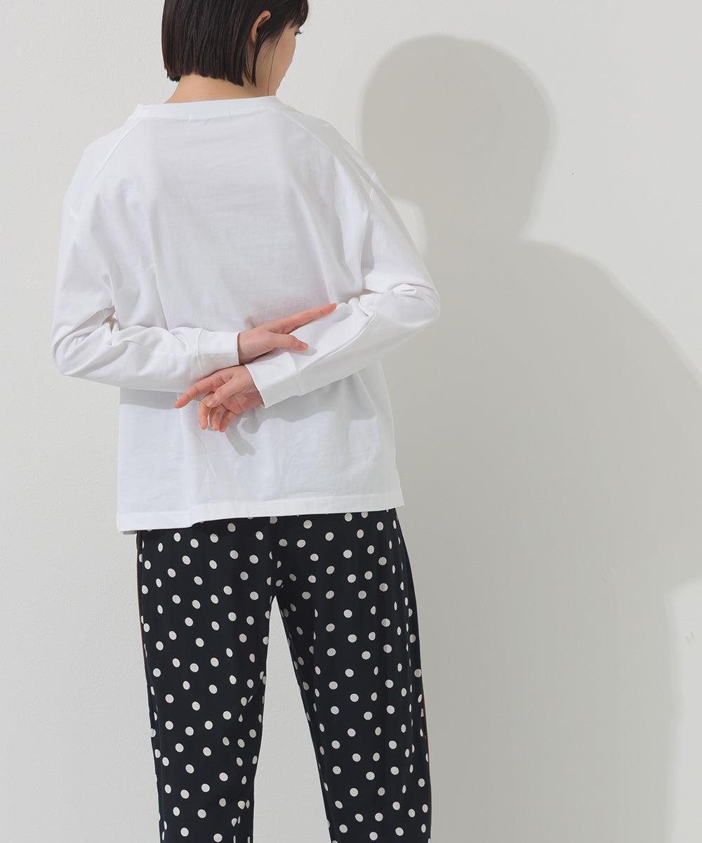 【OMNES】ロゴプリント長袖Tシャツ EASTVILLAGE【A450022OMN】