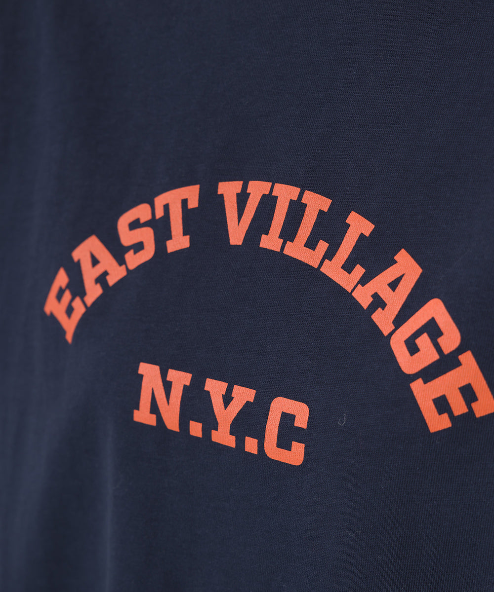 【OMNES】ロゴプリント長袖Tシャツ EASTVILLAGE【A450022OMN】