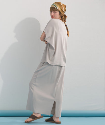 【OMNES】リブVネックタック半袖Tシャツ【S450069OMN】